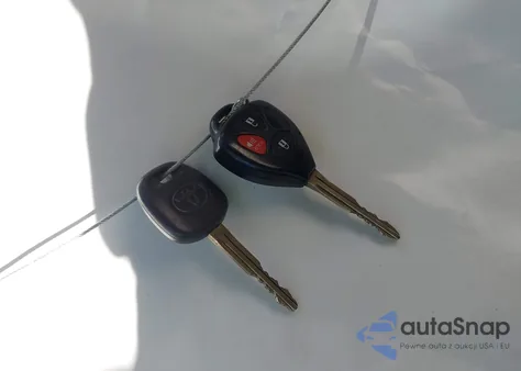 2011 Toyota Rav4 from USA, damaged, VIN 2T3ZF4DV6BW103828